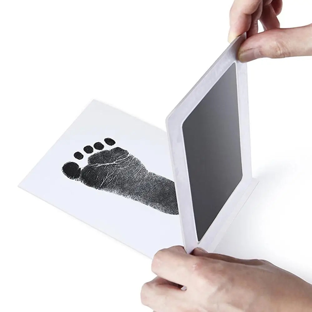 Empreintes Précieuses – Souvenirs Inoubliables de BébéEmpreintes Précieuses